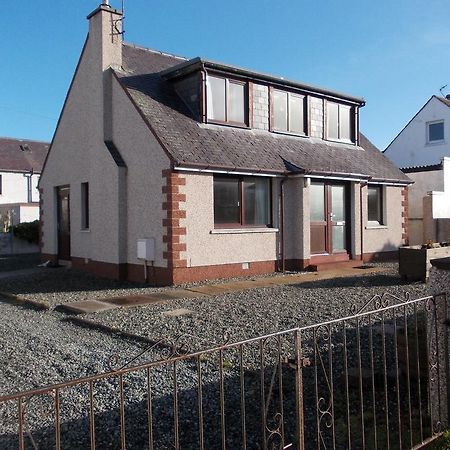 Stornoway Self-Catering Barony Square Villa Exterior photo